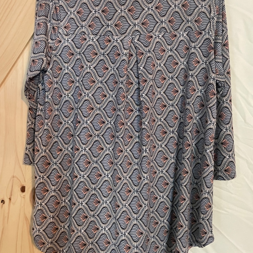 Shirt - Picture 2 of 2